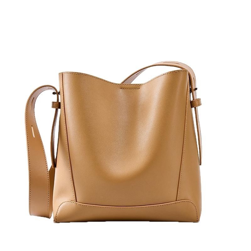 Versatile Large Capacity Commute Leisure All-match Shoulder Bag