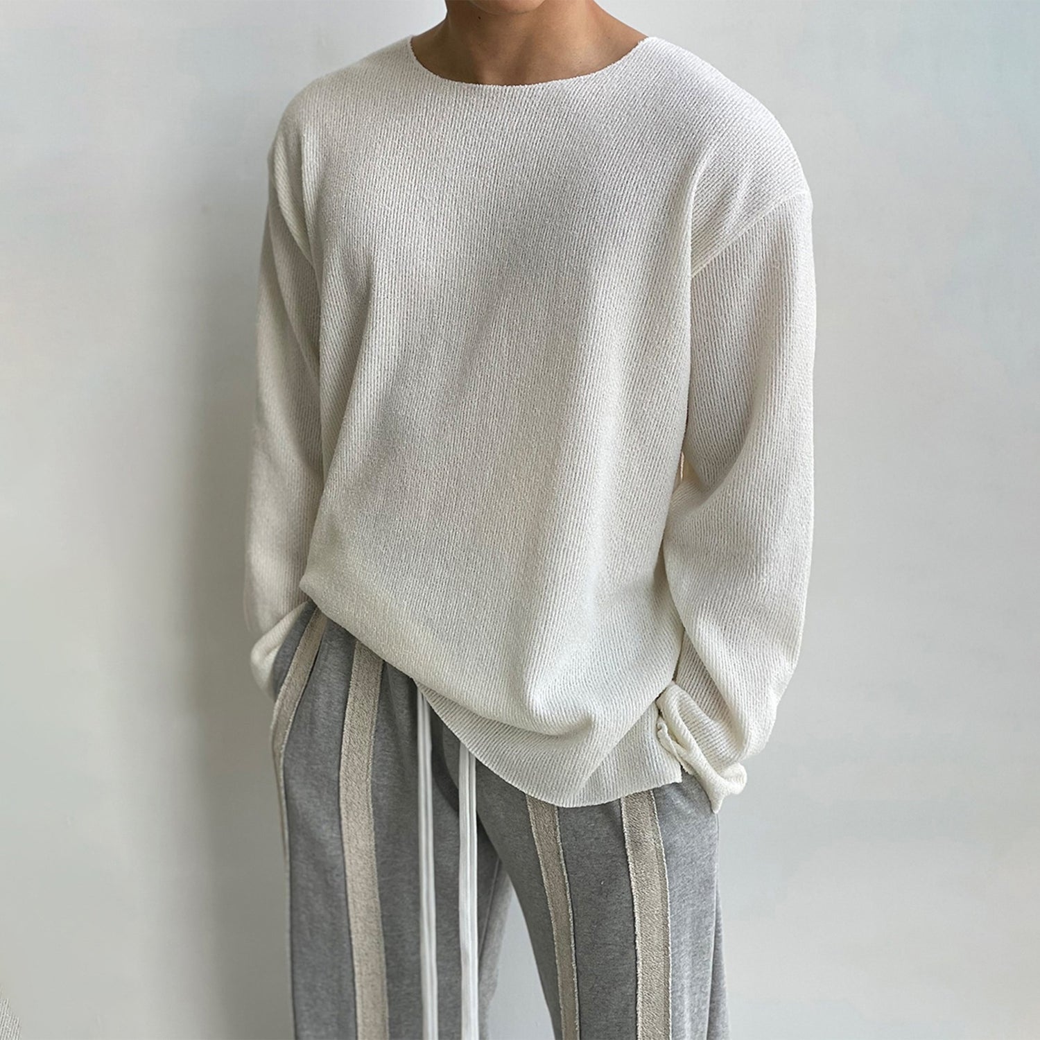Round Neck Loose Casual White Sweater Long Sleeve Men&