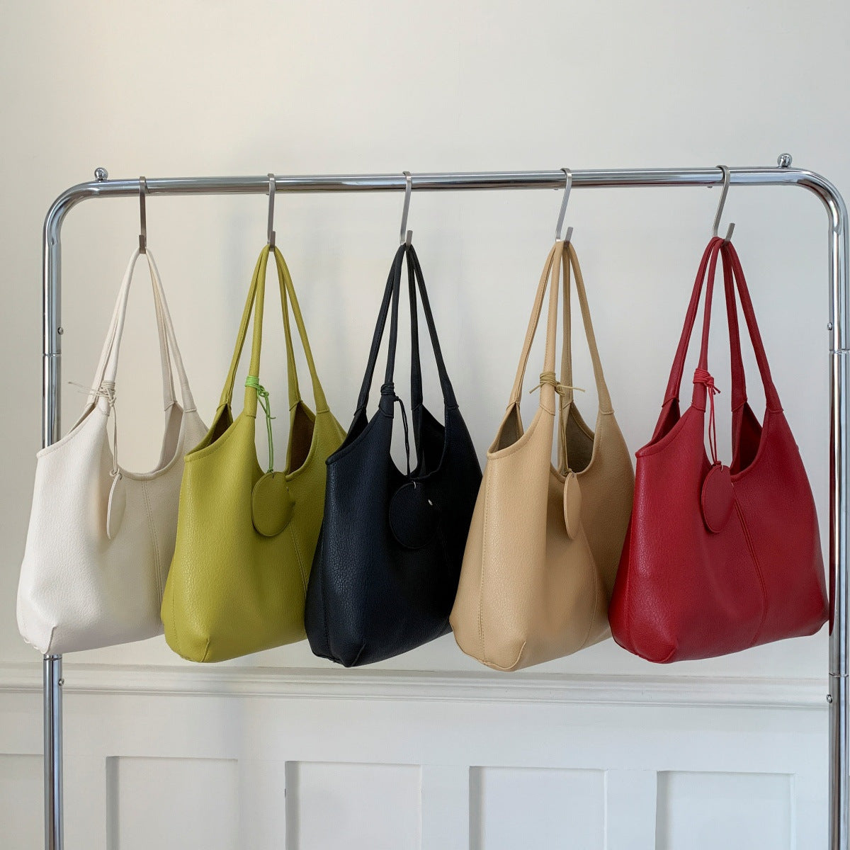 Large Capacity Simple Casual Portable Messenger Bag
